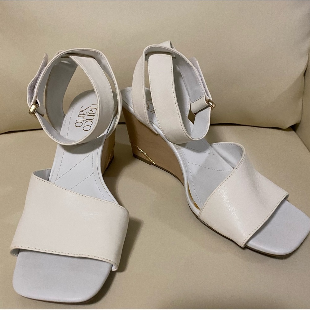 Franco Sarto Women's  Samina White 3” Wedge Sandals